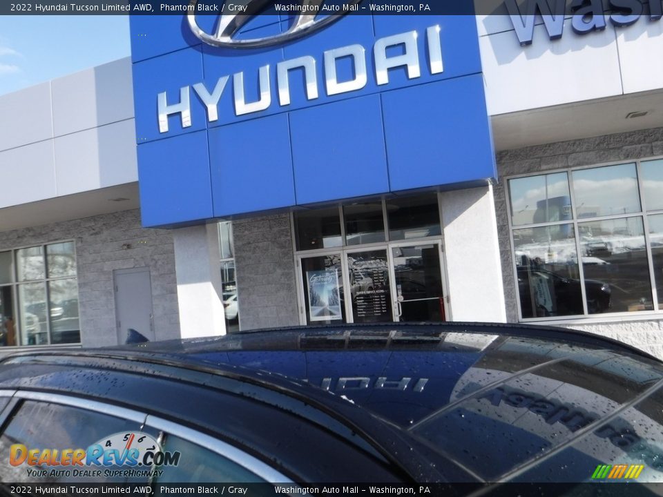 2022 Hyundai Tucson Limited AWD Phantom Black / Gray Photo #3