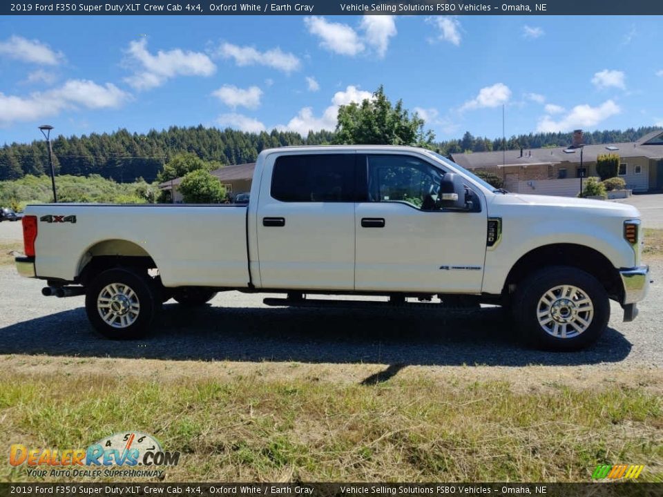 2019 Ford F350 Super Duty XLT Crew Cab 4x4 Oxford White / Earth Gray Photo #15