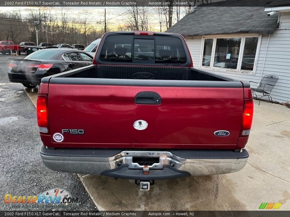 2002 Ford F150 XLT SuperCab Toreador Red Metallic / Medium Graphite Photo #6