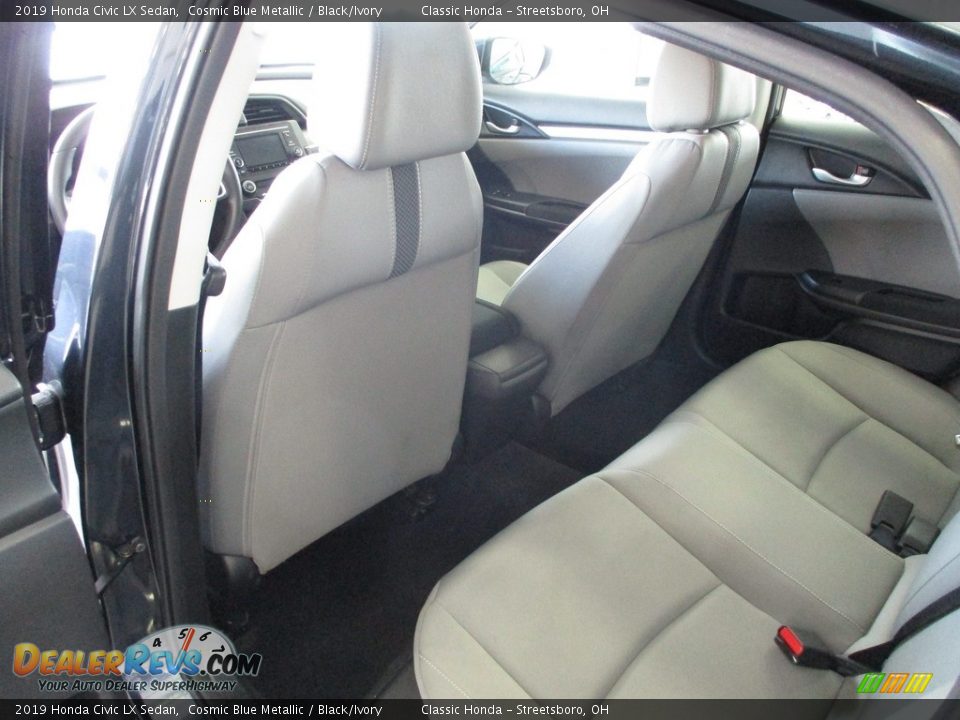 2019 Honda Civic LX Sedan Cosmic Blue Metallic / Black/Ivory Photo #23