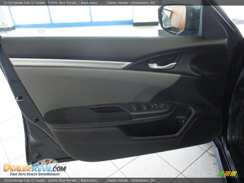 2019 Honda Civic LX Sedan Cosmic Blue Metallic / Black/Ivory Photo #25