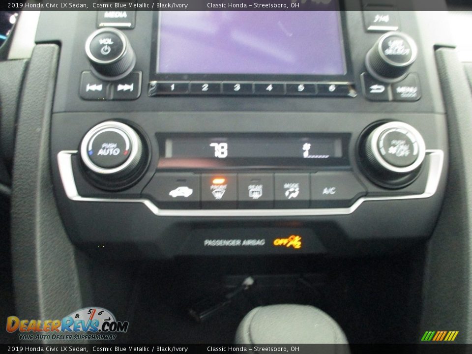 2019 Honda Civic LX Sedan Cosmic Blue Metallic / Black/Ivory Photo #34