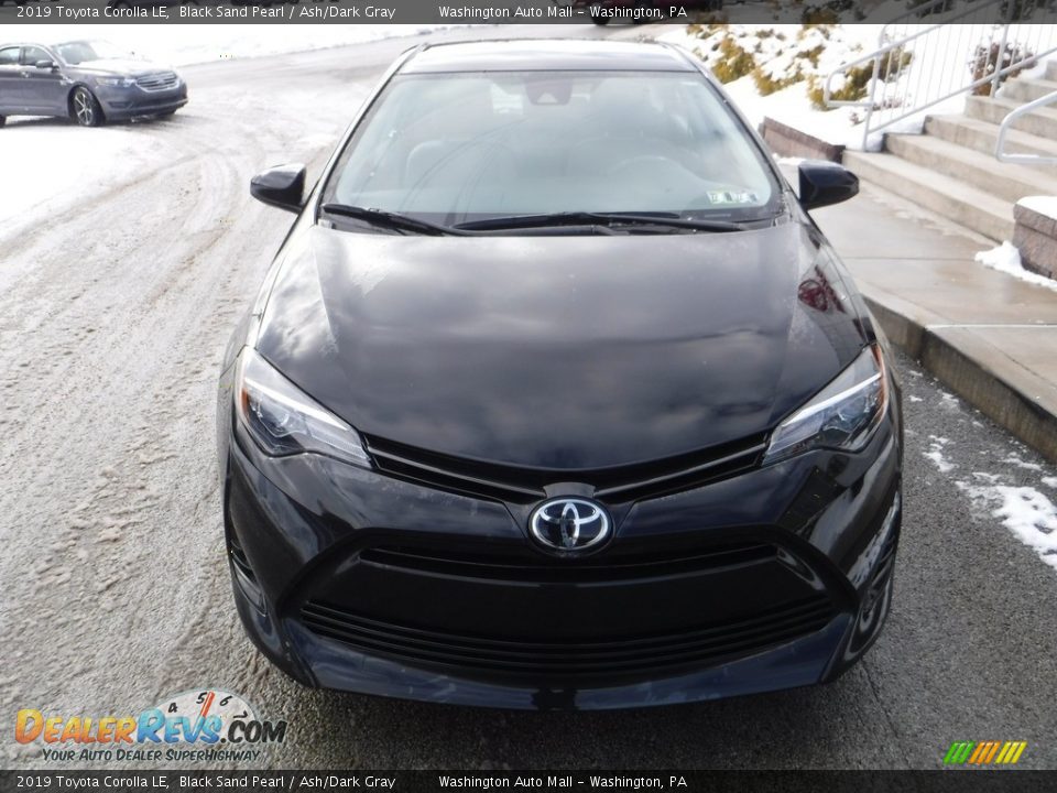 2019 Toyota Corolla LE Black Sand Pearl / Ash/Dark Gray Photo #9