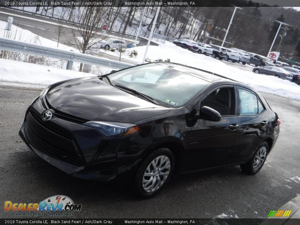 2019 Toyota Corolla LE Black Sand Pearl / Ash/Dark Gray Photo #10