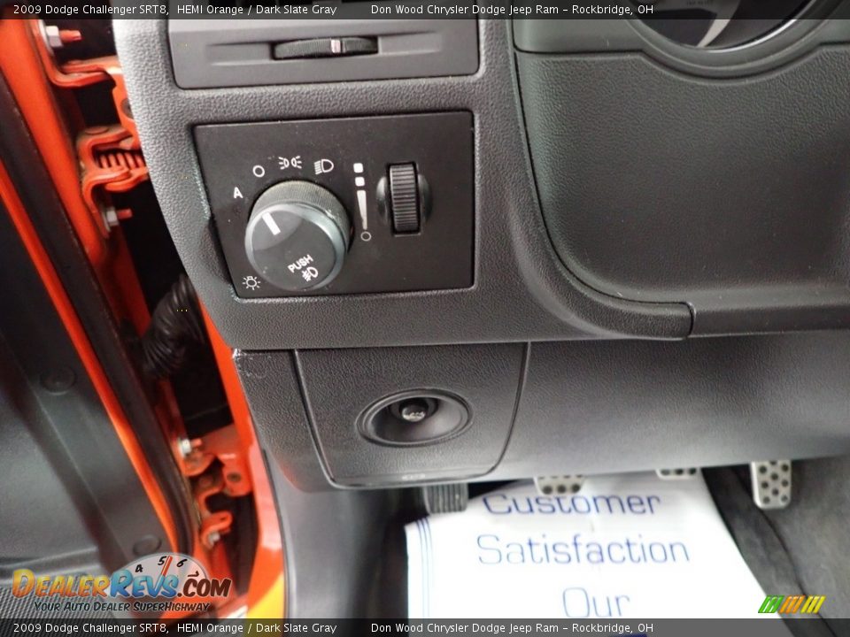 2009 Dodge Challenger SRT8 HEMI Orange / Dark Slate Gray Photo #18