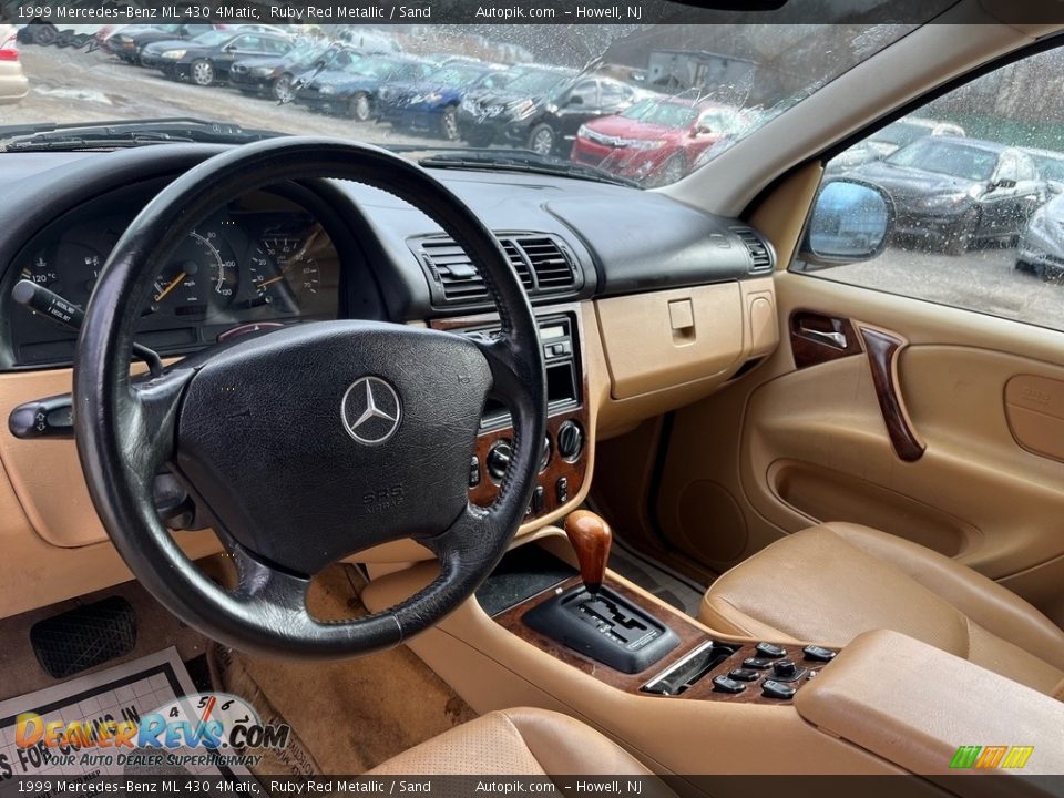 1999 Mercedes-Benz ML 430 4Matic Ruby Red Metallic / Sand Photo #18