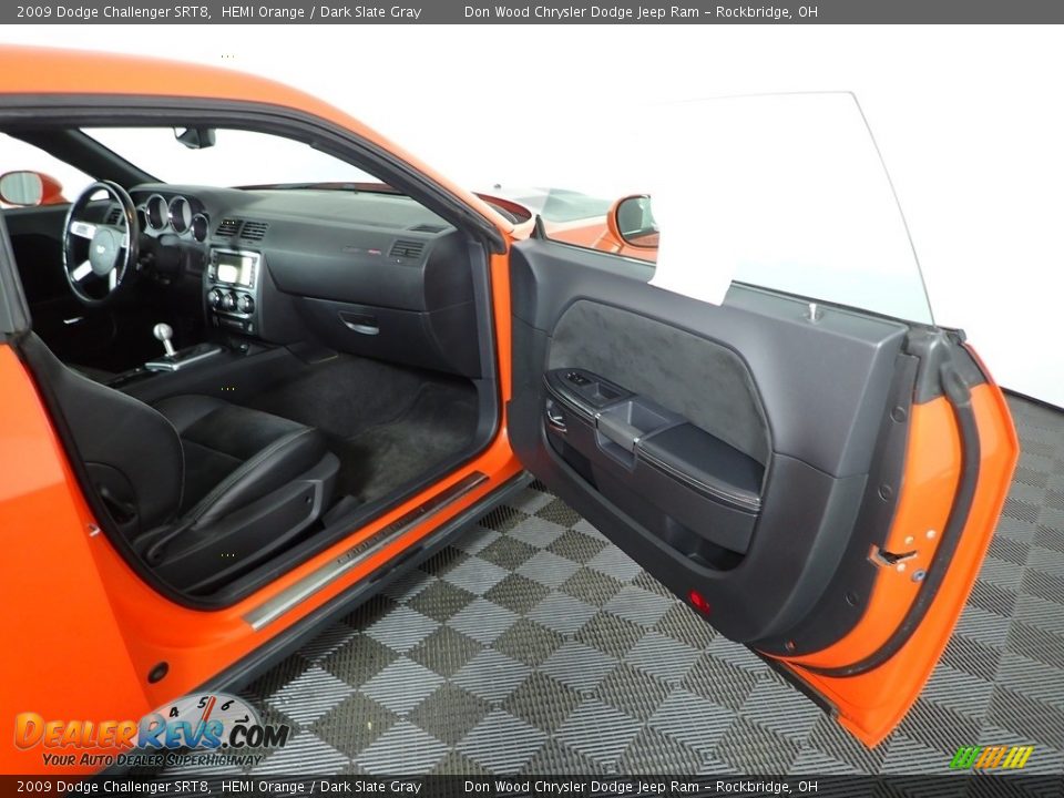2009 Dodge Challenger SRT8 HEMI Orange / Dark Slate Gray Photo #25