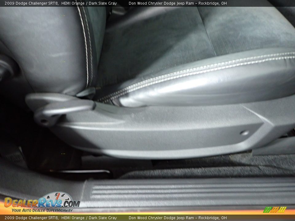 2009 Dodge Challenger SRT8 HEMI Orange / Dark Slate Gray Photo #27