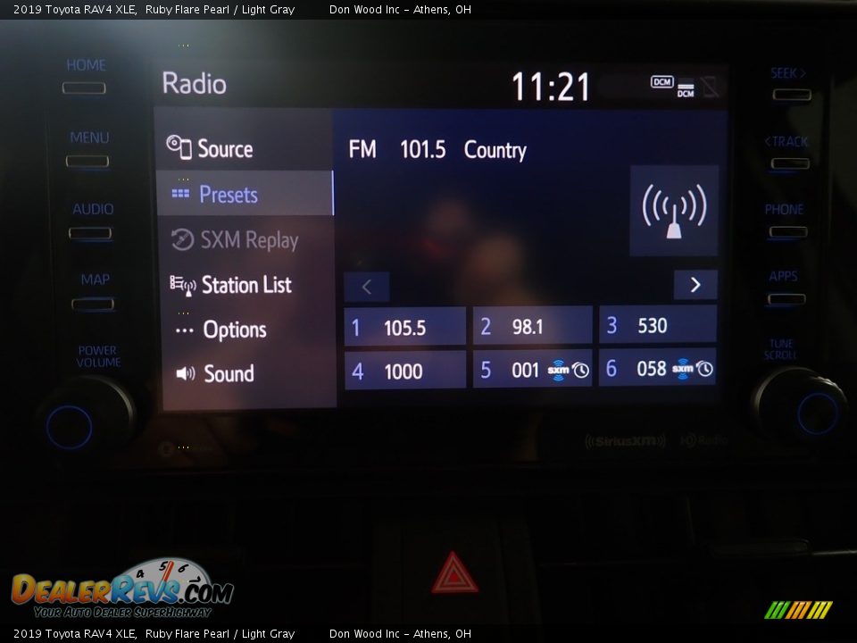 2019 Toyota RAV4 XLE Ruby Flare Pearl / Light Gray Photo #29