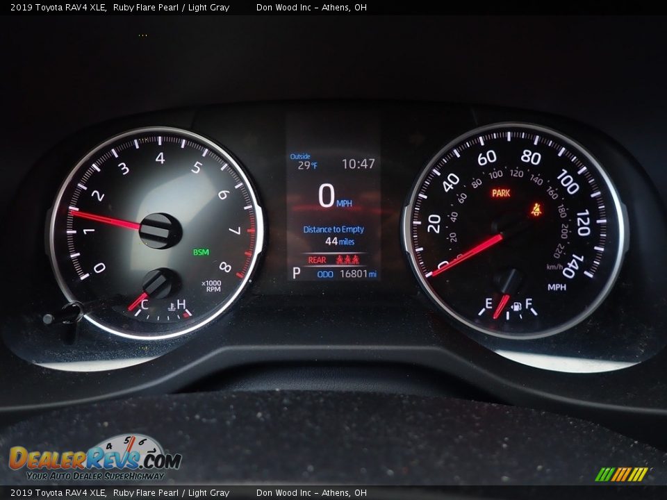 2019 Toyota RAV4 XLE Ruby Flare Pearl / Light Gray Photo #31