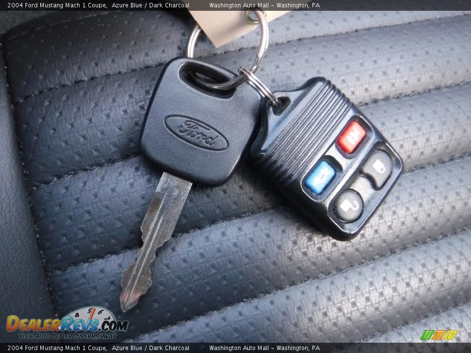 Keys of 2004 Ford Mustang Mach 1 Coupe Photo #9