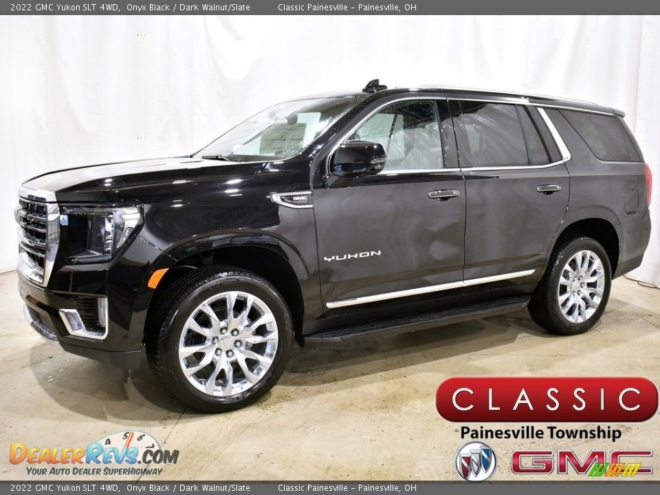 2022 GMC Yukon SLT 4WD Onyx Black / Dark Walnut/Slate Photo #1