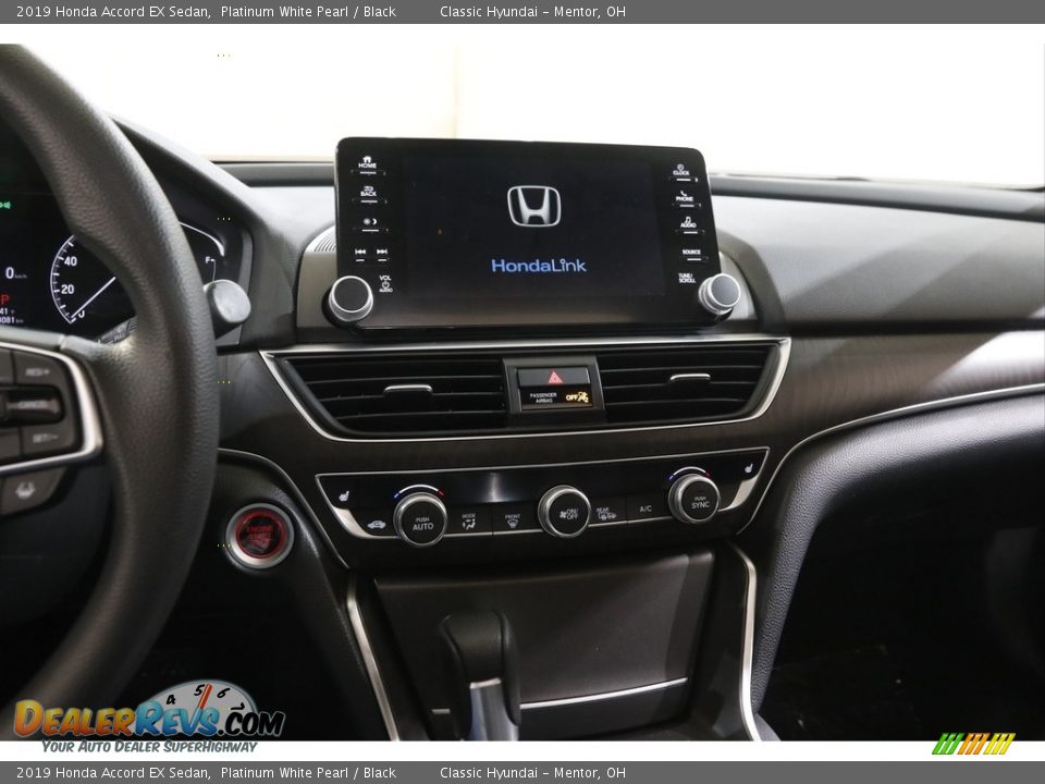 2019 Honda Accord EX Sedan Platinum White Pearl / Black Photo #9