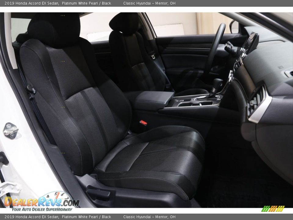 2019 Honda Accord EX Sedan Platinum White Pearl / Black Photo #15