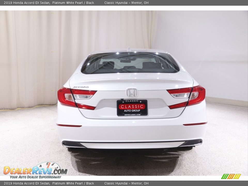2019 Honda Accord EX Sedan Platinum White Pearl / Black Photo #18