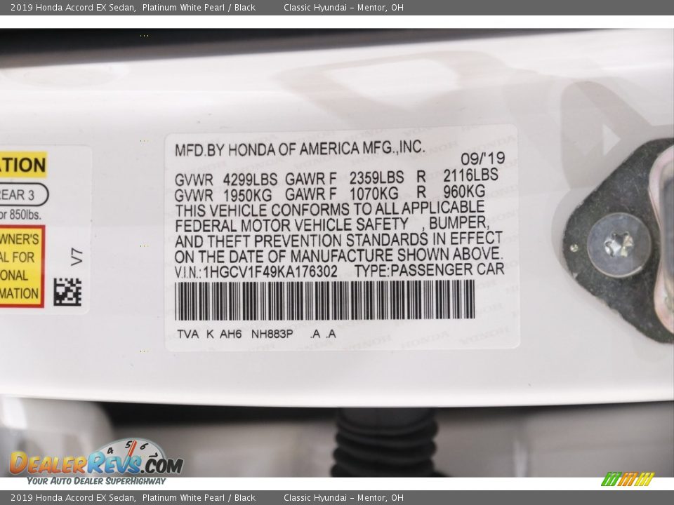 2019 Honda Accord EX Sedan Platinum White Pearl / Black Photo #20