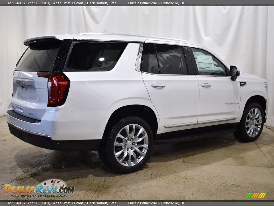 White Frost Tricoat 2022 GMC Yukon SLT 4WD Photo #2