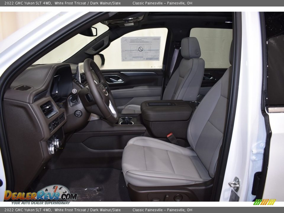 Front Seat of 2022 GMC Yukon SLT 4WD Photo #7