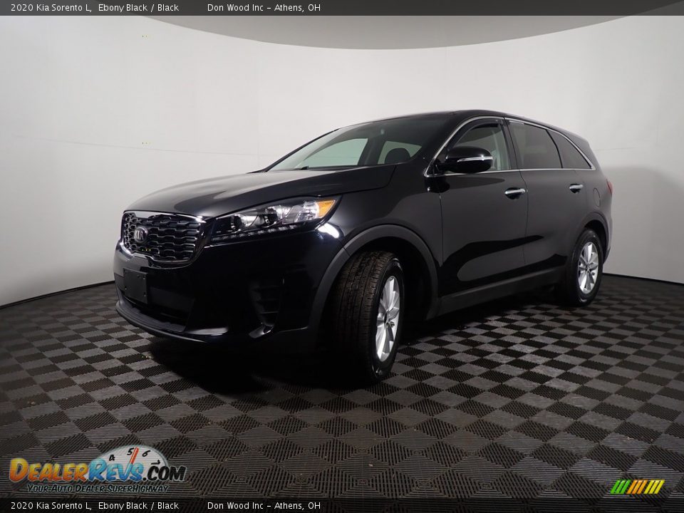 2020 Kia Sorento L Ebony Black / Black Photo #8