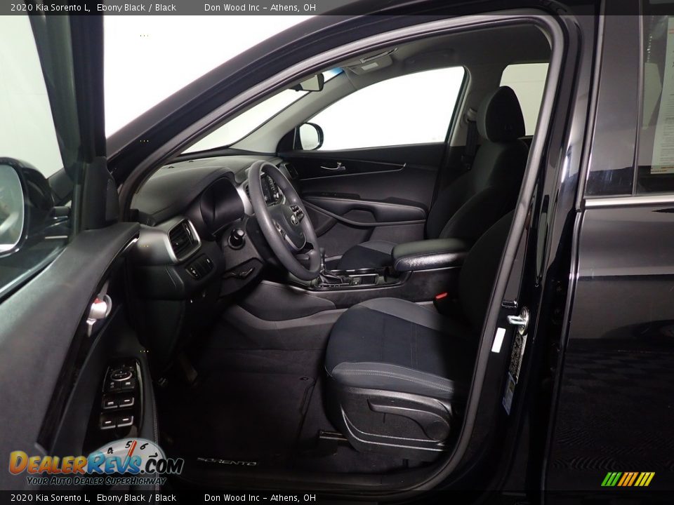 2020 Kia Sorento L Ebony Black / Black Photo #22