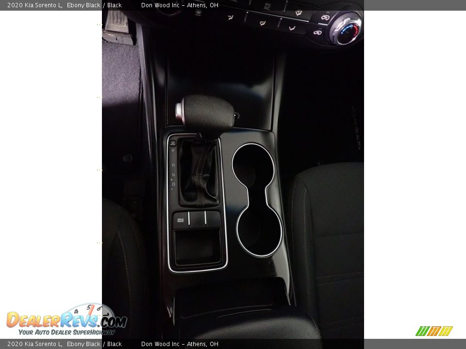 2020 Kia Sorento L Ebony Black / Black Photo #32