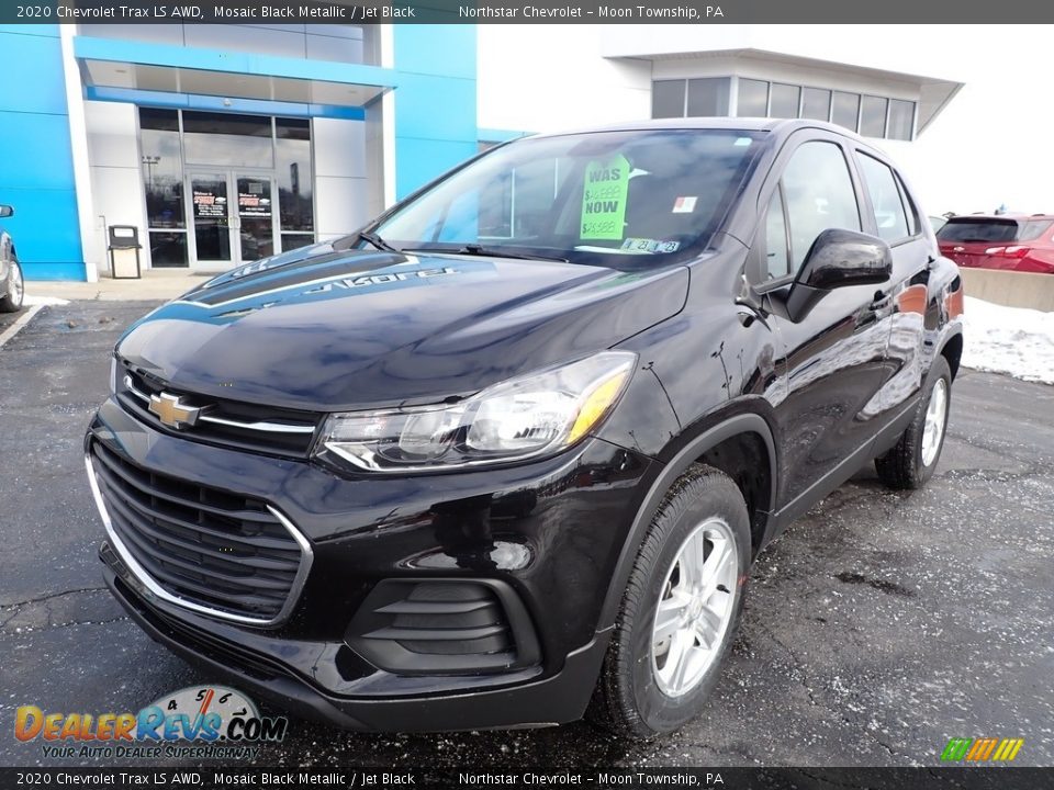 2020 Chevrolet Trax LS AWD Mosaic Black Metallic / Jet Black Photo #2