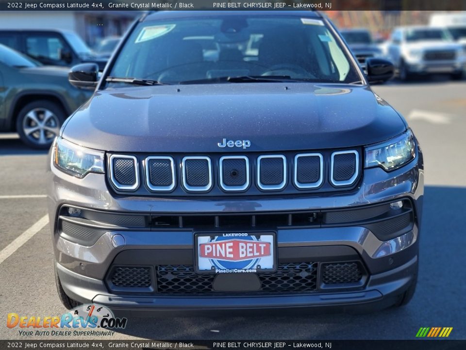 2022 Jeep Compass Latitude 4x4 Granite Crystal Metallic / Black Photo #2