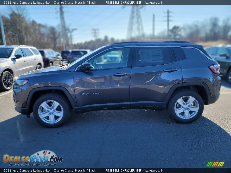 2022 Jeep Compass Latitude 4x4 Granite Crystal Metallic / Black Photo #3