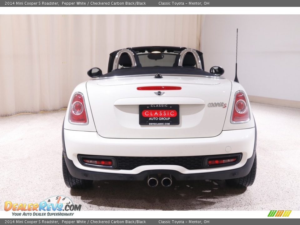 2014 Mini Cooper S Roadster Pepper White / Checkered Carbon Black/Black Photo #18