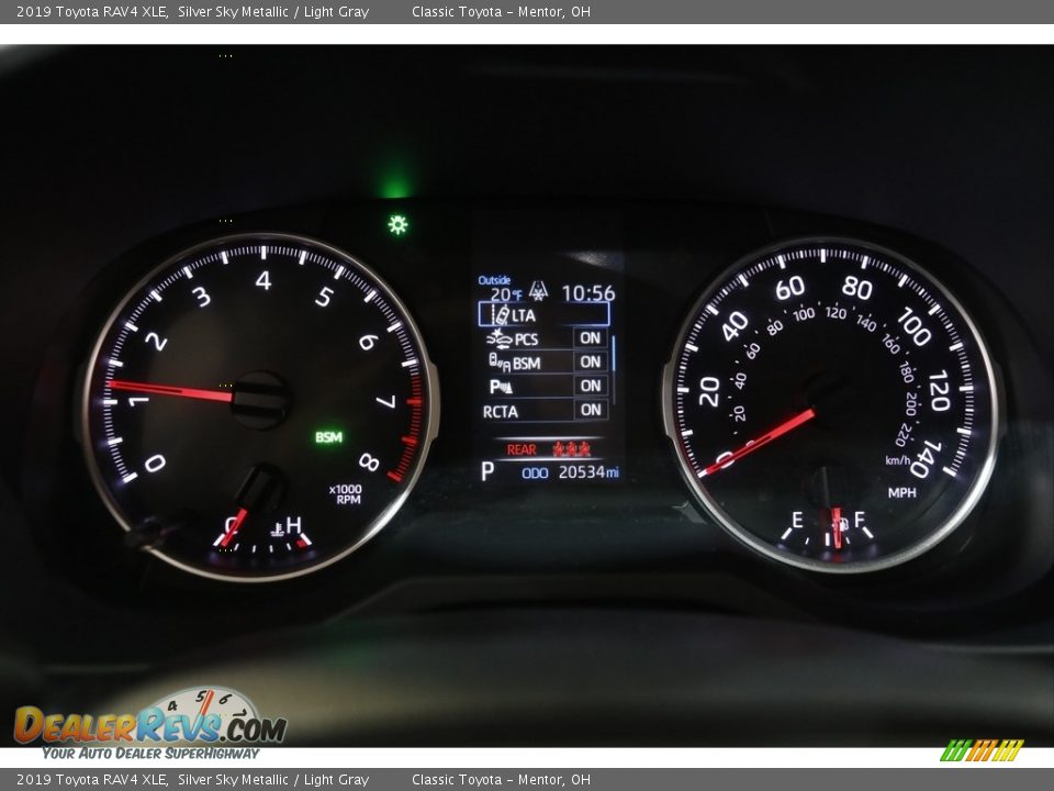 2019 Toyota RAV4 XLE Silver Sky Metallic / Light Gray Photo #8