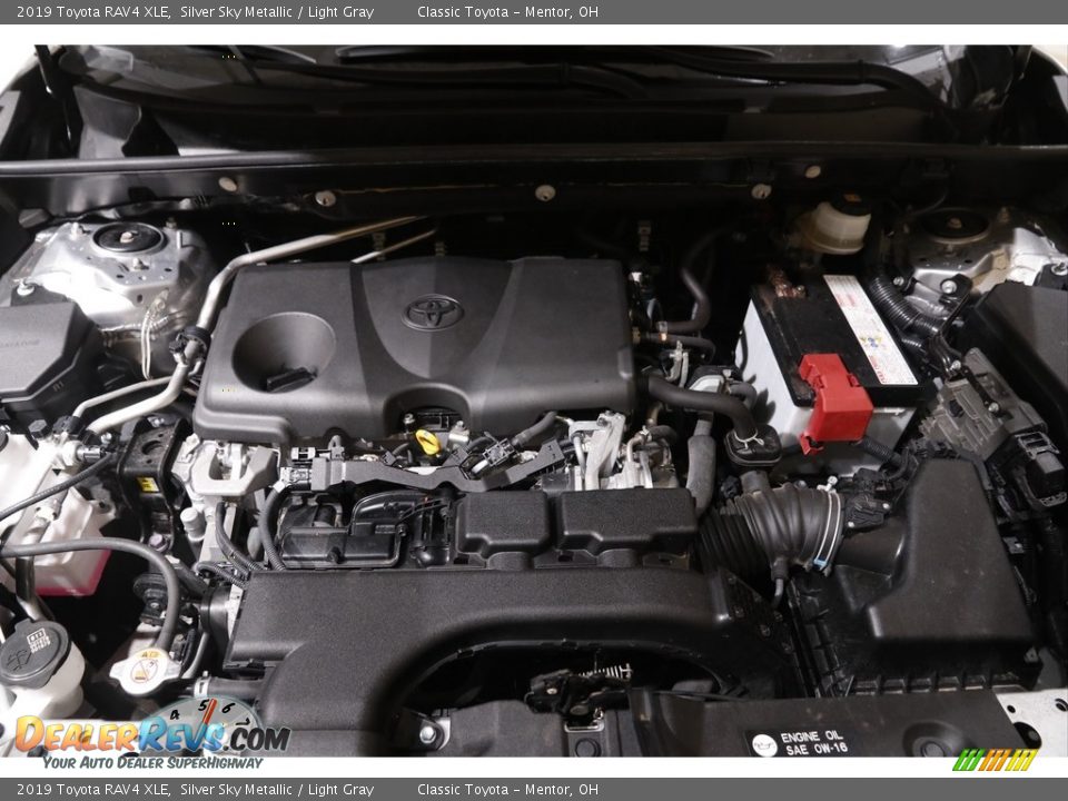 2019 Toyota RAV4 XLE Silver Sky Metallic / Light Gray Photo #19