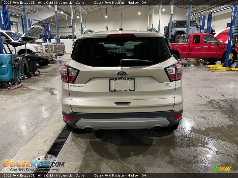 2018 Ford Escape SE White Gold / Medium Light Stone Photo #6