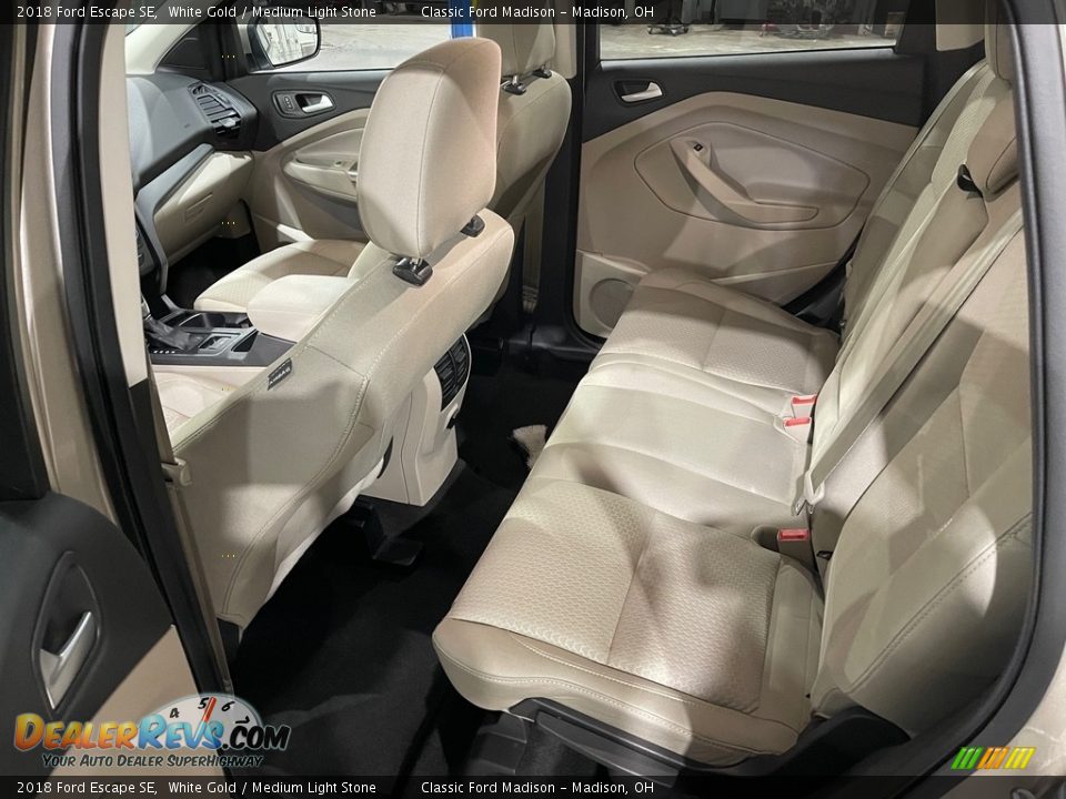 2018 Ford Escape SE White Gold / Medium Light Stone Photo #13