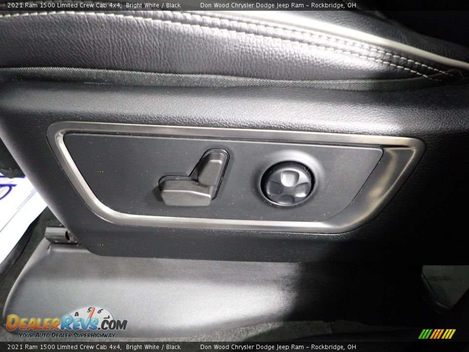 2021 Ram 1500 Limited Crew Cab 4x4 Bright White / Black Photo #19