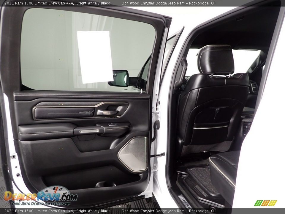 2021 Ram 1500 Limited Crew Cab 4x4 Bright White / Black Photo #31