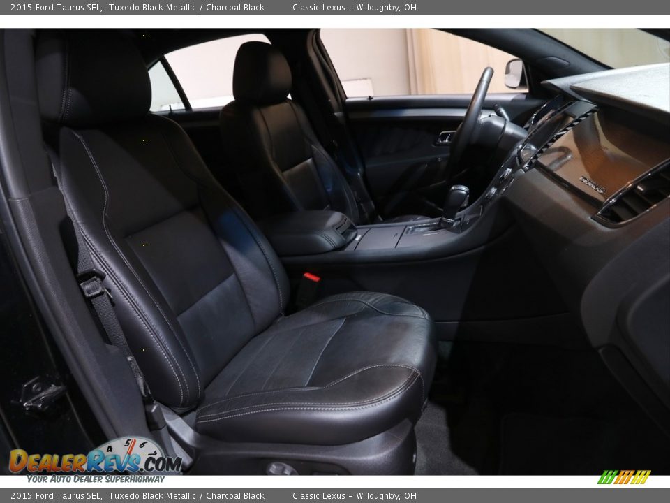 2015 Ford Taurus SEL Tuxedo Black Metallic / Charcoal Black Photo #15