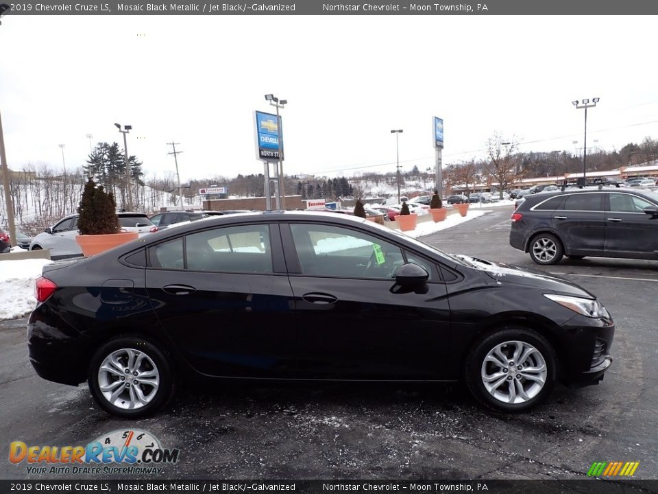 2019 Chevrolet Cruze LS Mosaic Black Metallic / Jet Black/­Galvanized Photo #10