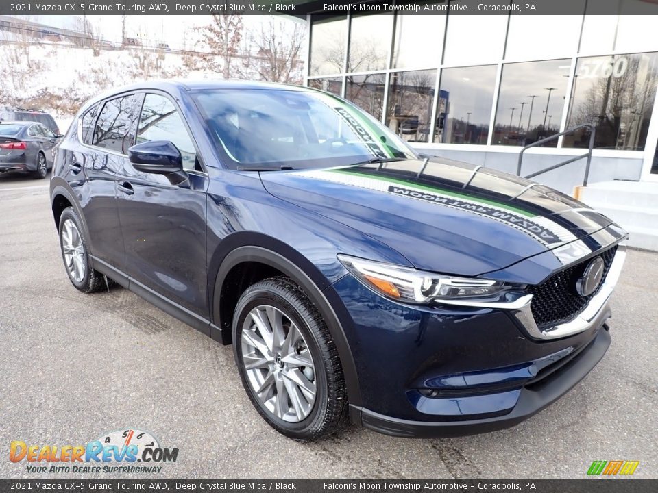 Front 3/4 View of 2021 Mazda CX-5 Grand Touring AWD Photo #9