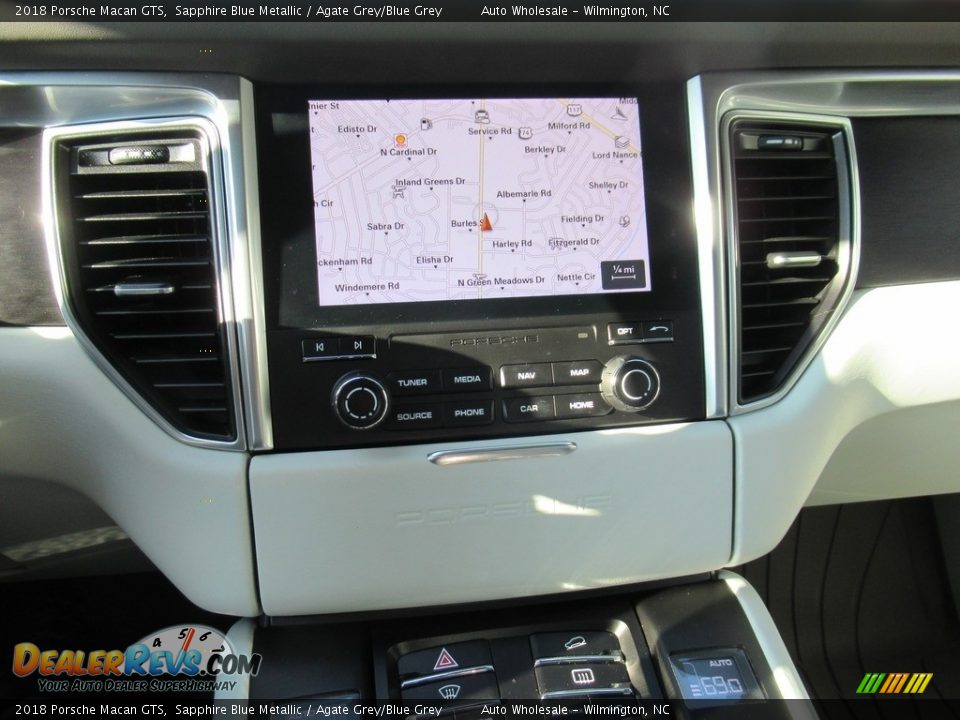 2018 Porsche Macan GTS Sapphire Blue Metallic / Agate Grey/Blue Grey Photo #17