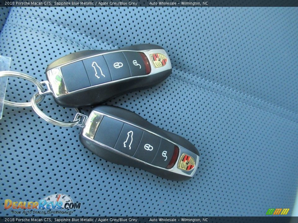 2018 Porsche Macan GTS Sapphire Blue Metallic / Agate Grey/Blue Grey Photo #20