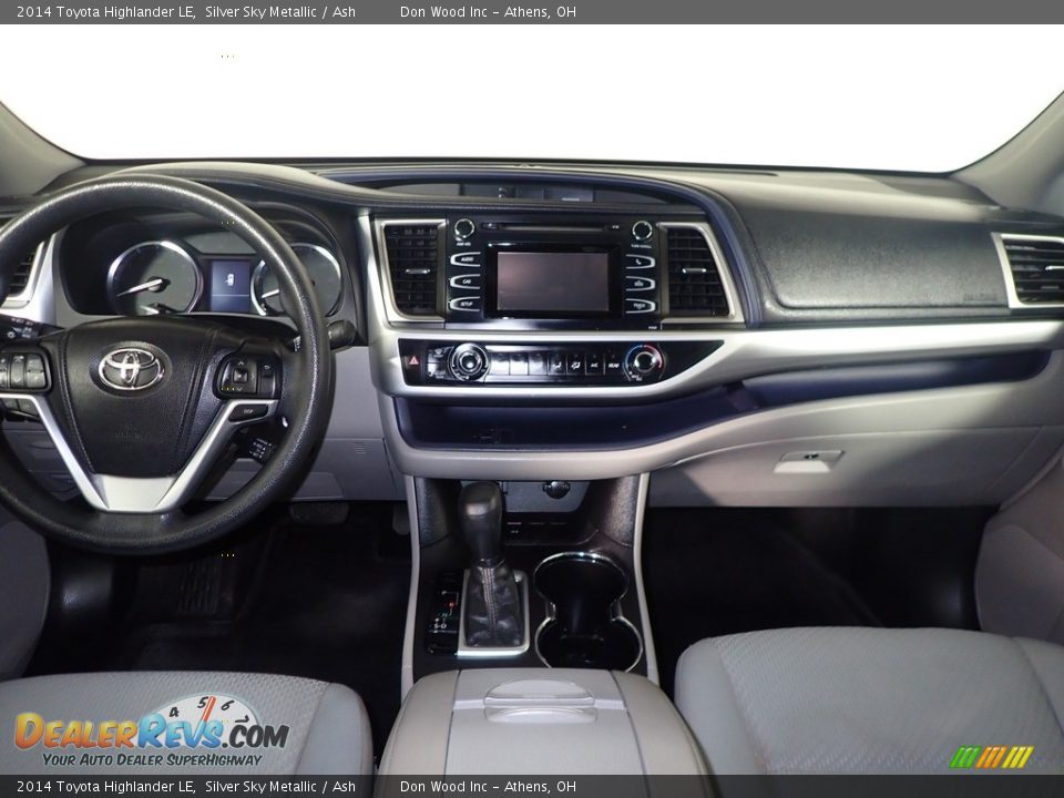 2014 Toyota Highlander LE Silver Sky Metallic / Ash Photo #25