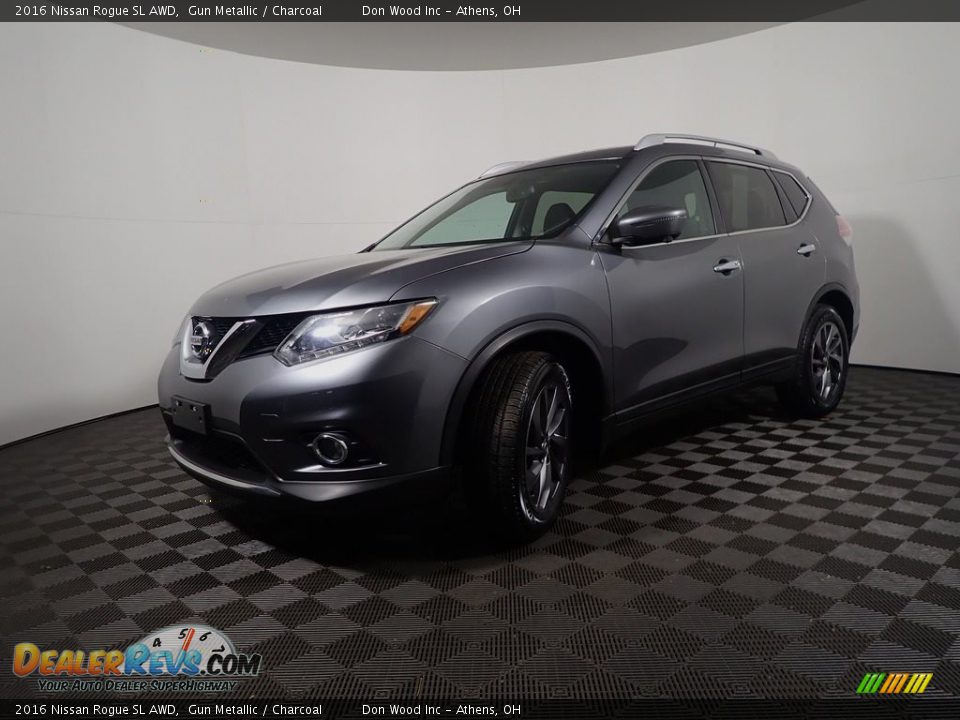 2016 Nissan Rogue SL AWD Gun Metallic / Charcoal Photo #11