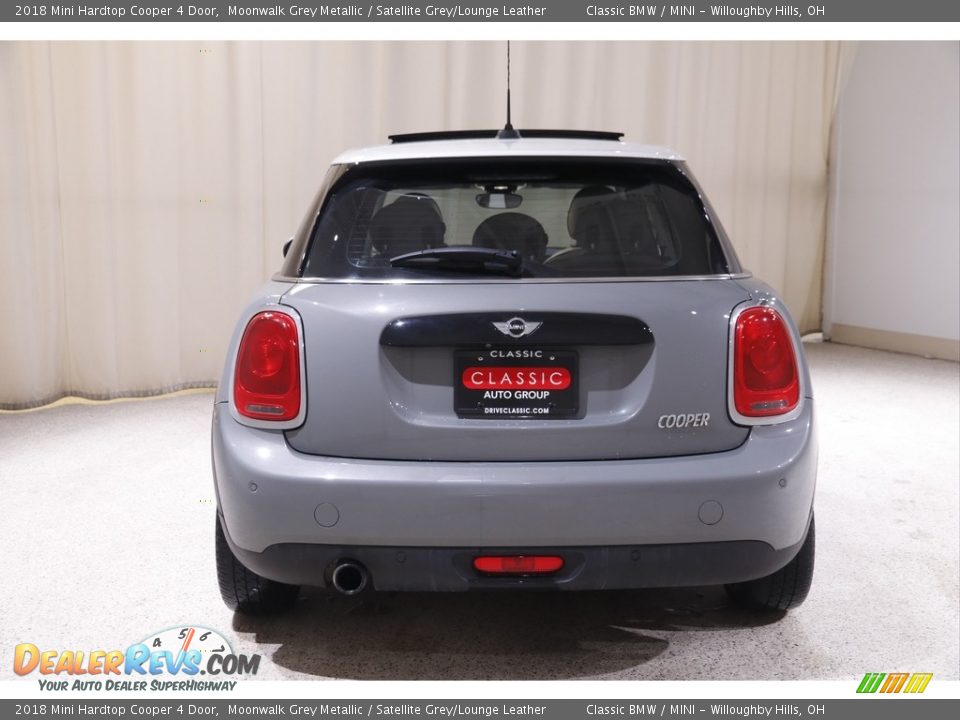 2018 Mini Hardtop Cooper 4 Door Moonwalk Grey Metallic / Satellite Grey/Lounge Leather Photo #17