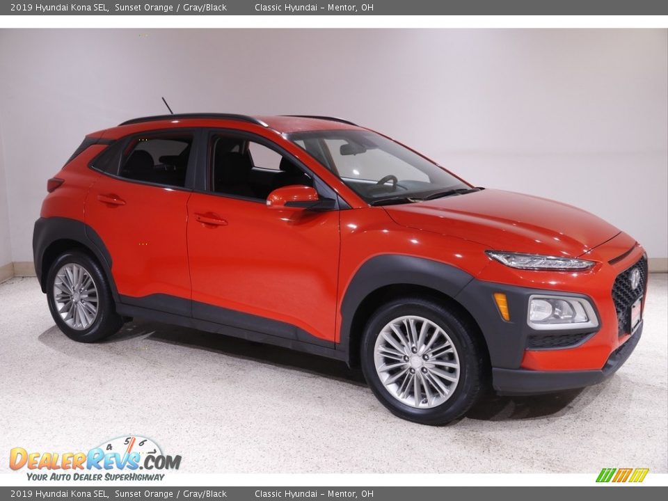 Sunset Orange 2019 Hyundai Kona SEL Photo #1