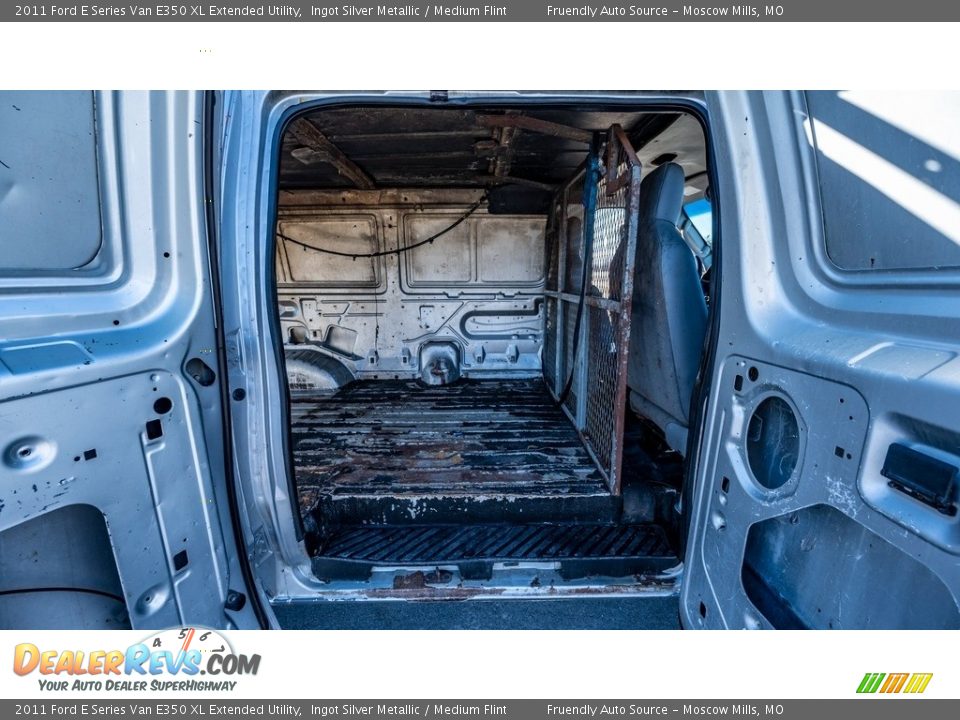 2011 Ford E Series Van E350 XL Extended Utility Ingot Silver Metallic / Medium Flint Photo #22