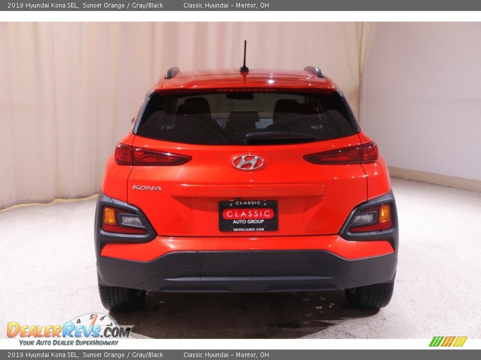 2019 Hyundai Kona SEL Sunset Orange / Gray/Black Photo #17