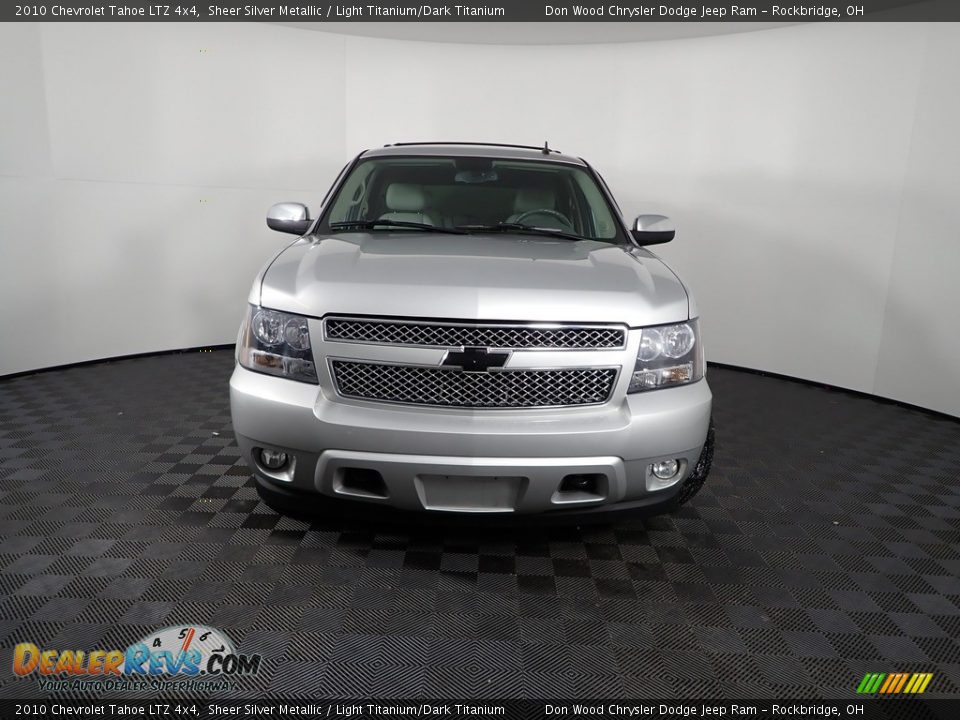 2010 Chevrolet Tahoe LTZ 4x4 Sheer Silver Metallic / Light Titanium/Dark Titanium Photo #6