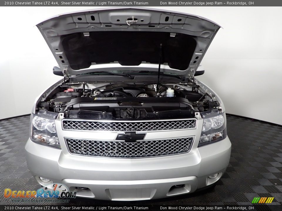 2010 Chevrolet Tahoe LTZ 4x4 Sheer Silver Metallic / Light Titanium/Dark Titanium Photo #7