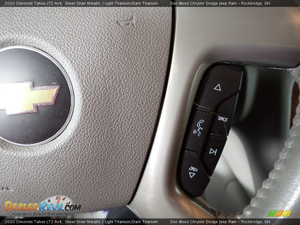 2010 Chevrolet Tahoe LTZ 4x4 Sheer Silver Metallic / Light Titanium/Dark Titanium Photo #23