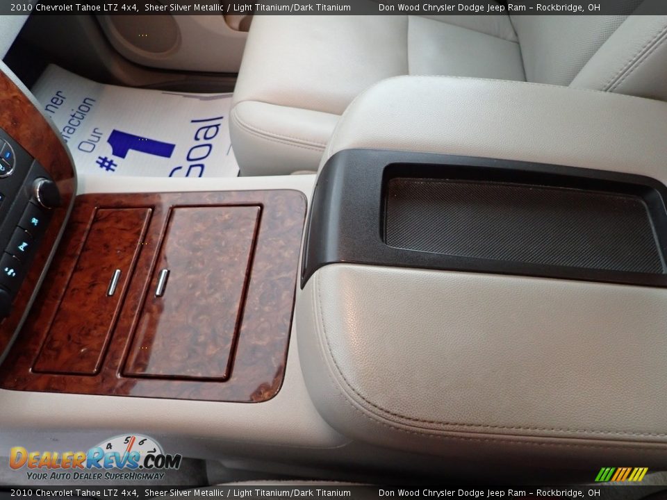 2010 Chevrolet Tahoe LTZ 4x4 Sheer Silver Metallic / Light Titanium/Dark Titanium Photo #26